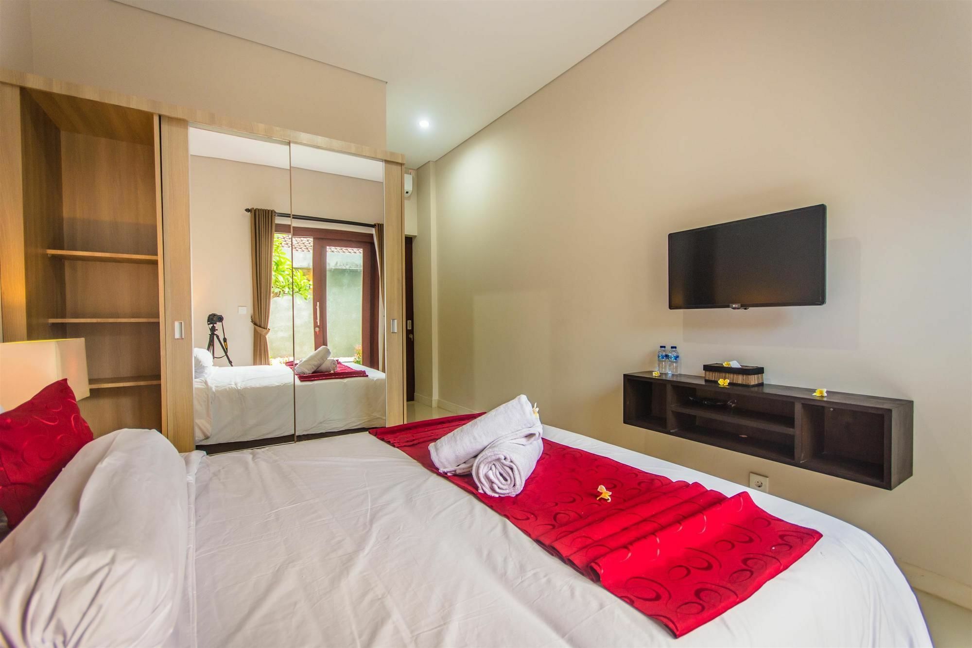 Room Valka Bali Seminyak エクステリア 写真