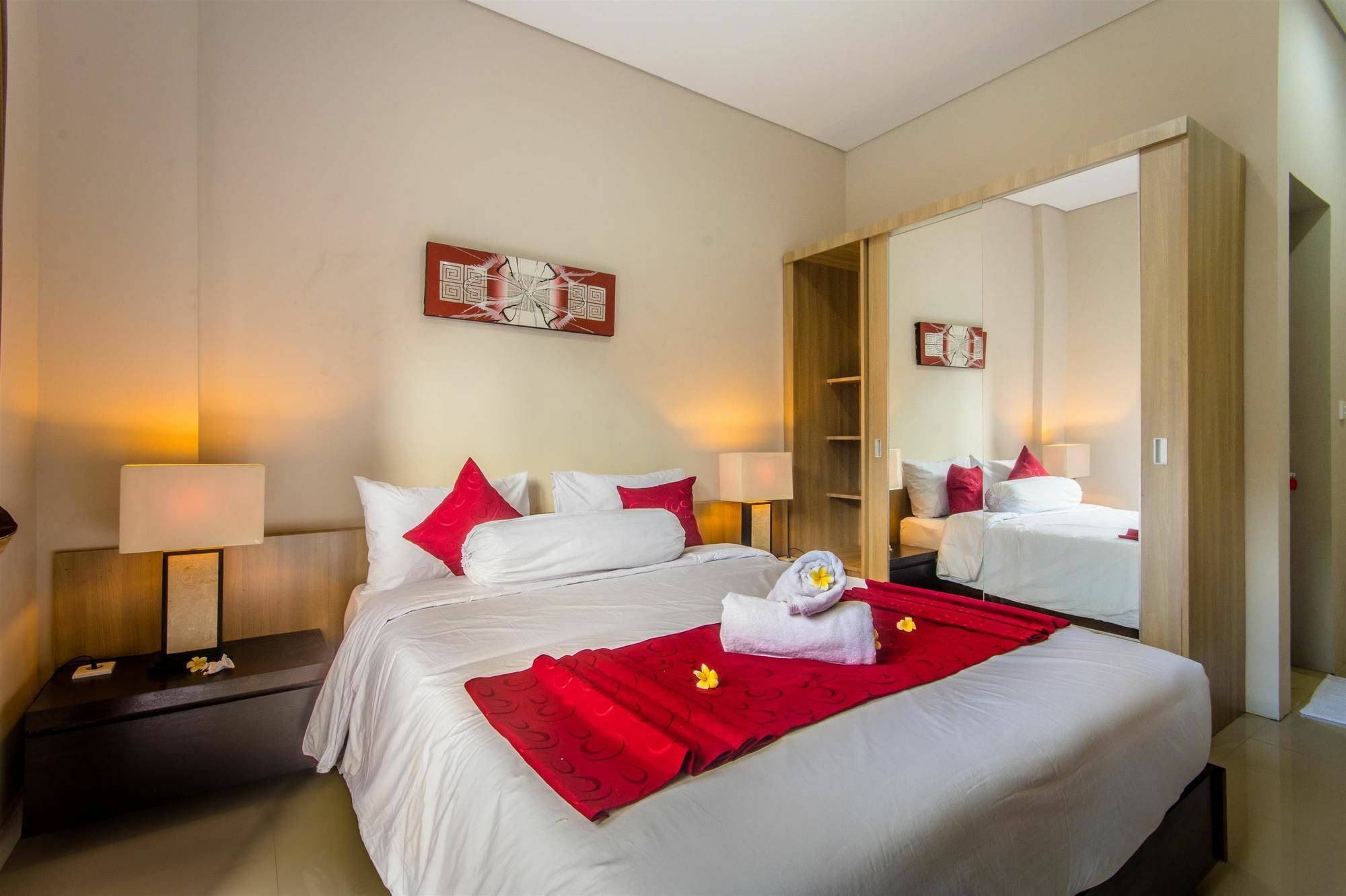 Room Valka Bali Seminyak エクステリア 写真