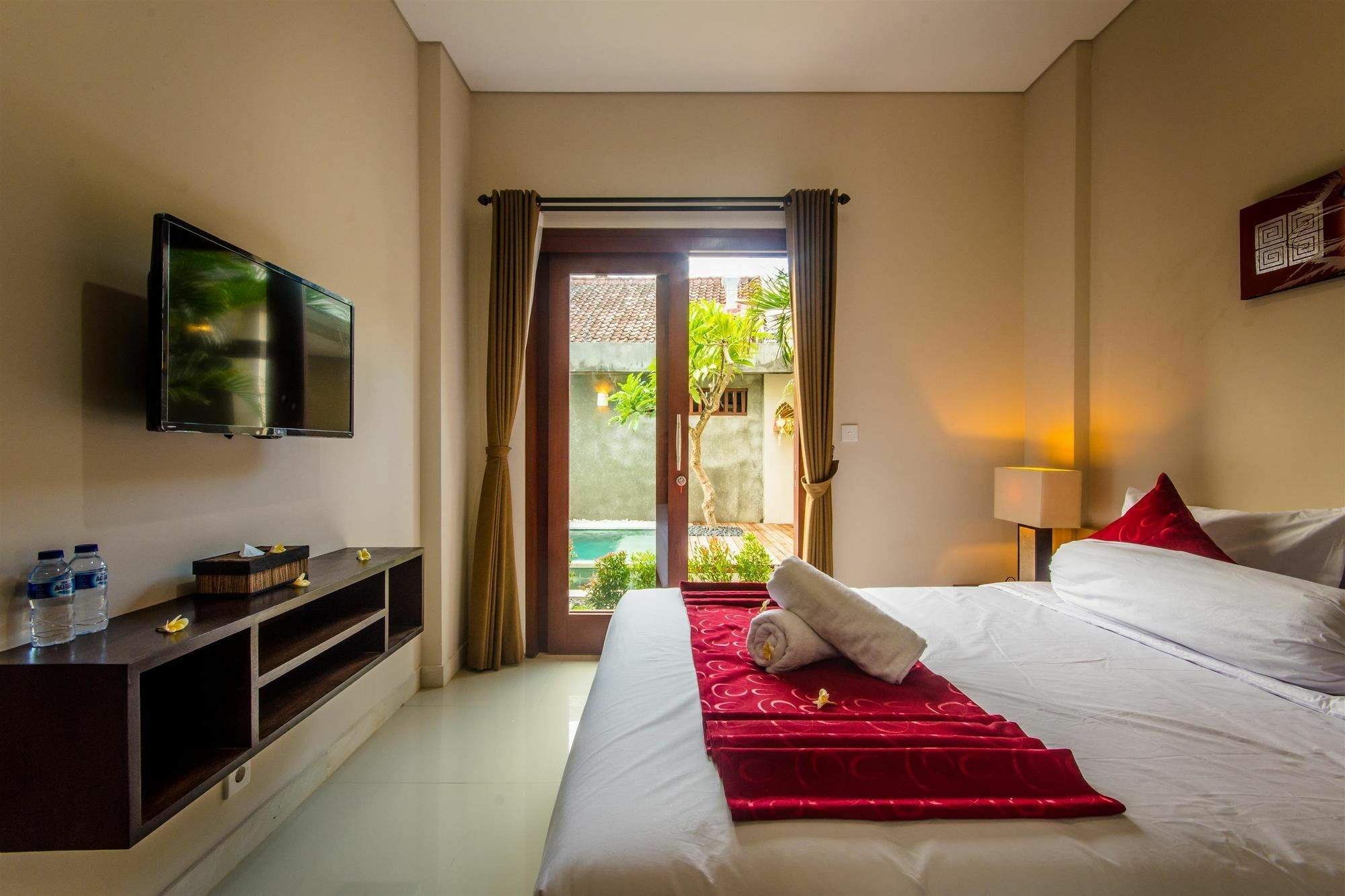 Room Valka Bali Seminyak エクステリア 写真